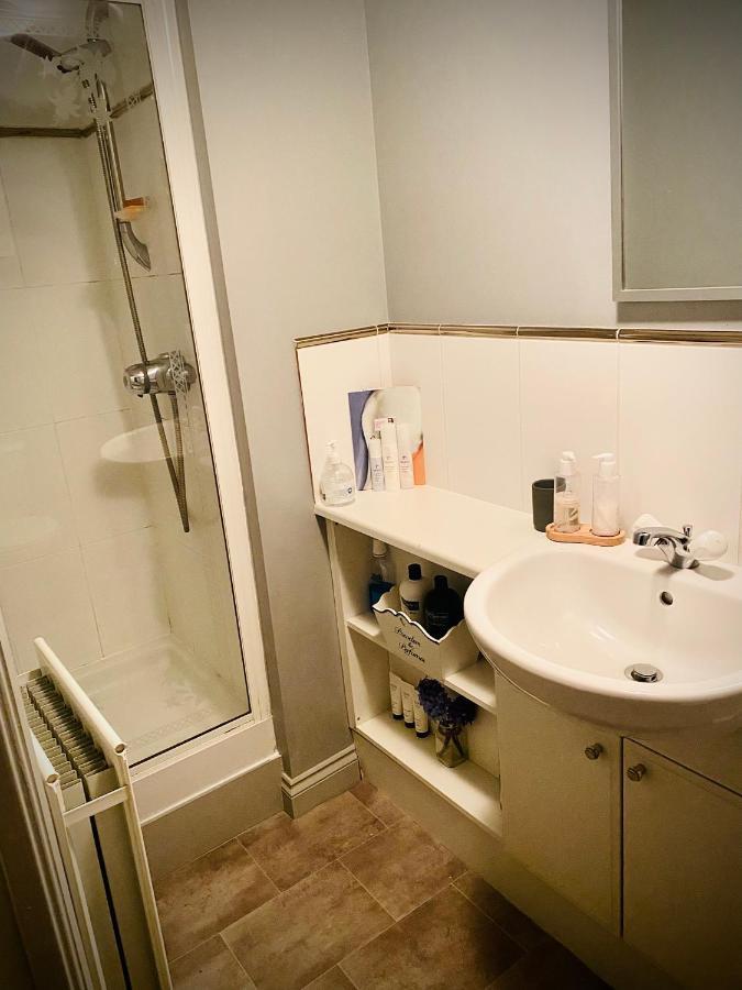 Modern Ground Floor Apartment With Free Parking Very Near Centre Kaštela Exterior foto